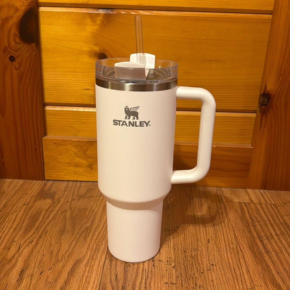 White 40oz Stanley